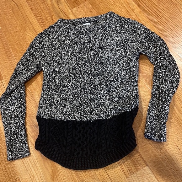 L.L. Bean Signature Pullover Sweater Grey Black White XXS FITS OVERSIZED - Picture 3 of 5